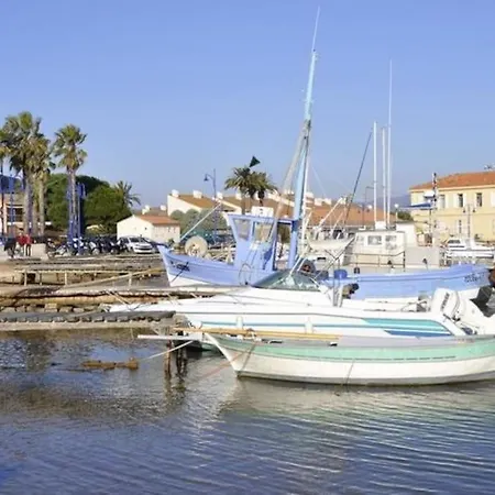 T4 T5 Vue Mer Les Pieds Dans L Eau Avec Clim Et Wifi Fibre Avec 390 Places De Parking Gratuites A Proximite Апартаменты Йер