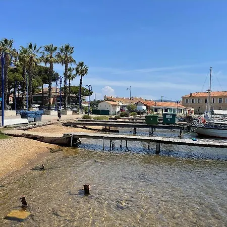 T4 T5 Vue Mer Les Pieds Dans L Eau Avec Clim Et Wifi Fibre Avec 390 Places De Parking Gratuites A Proximite Апартаменты Йер